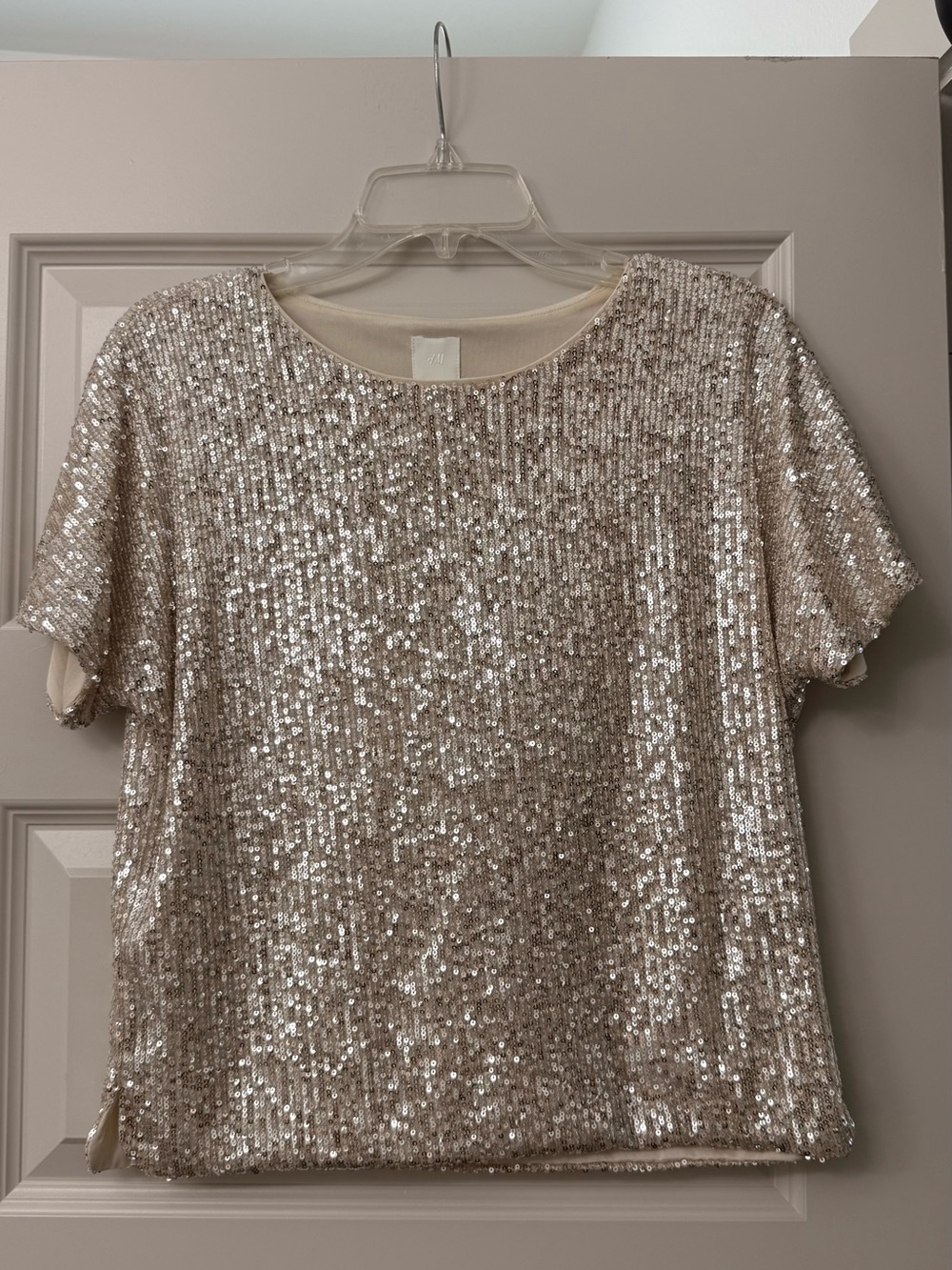 H&M Champagne Sequin Short Sleeve Tee